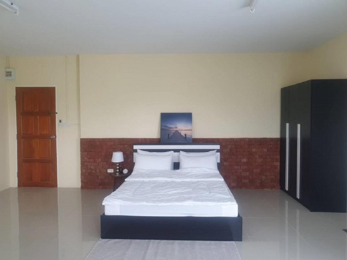 Ek Residence Banchang City Ban Chang  Esterno foto
